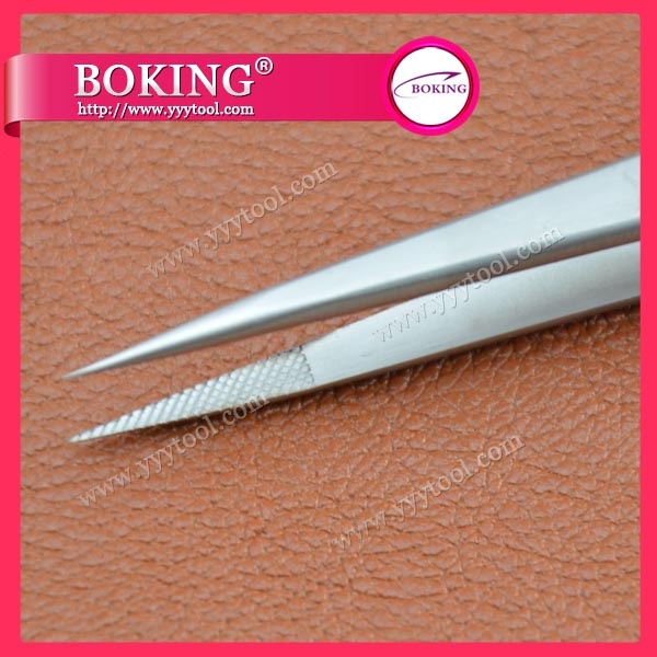 Tweezers